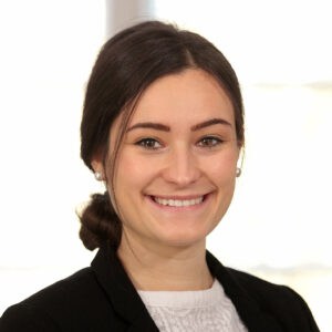 Janina Saur